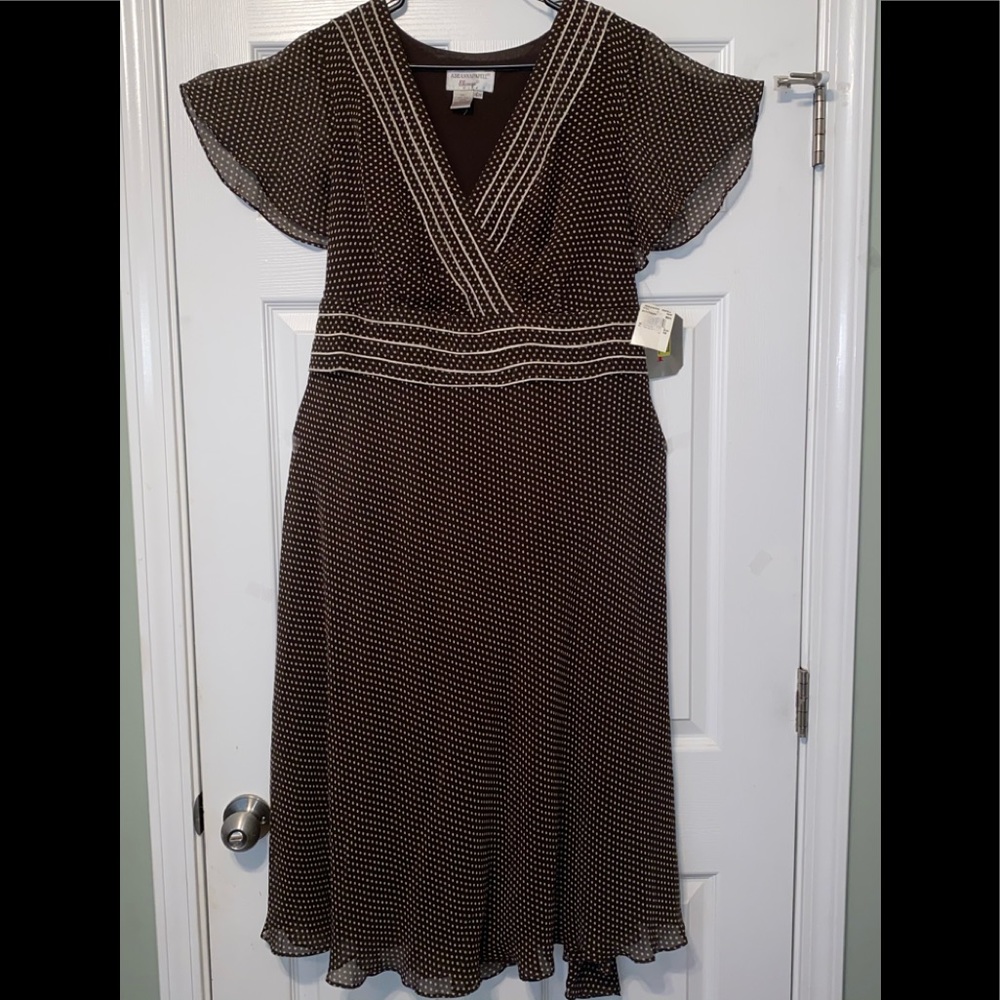 Adrianna Papell brown 100% Silk dress